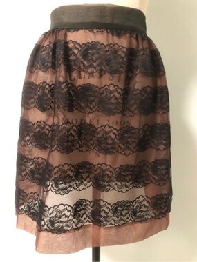 Black Lace Overlay half apron